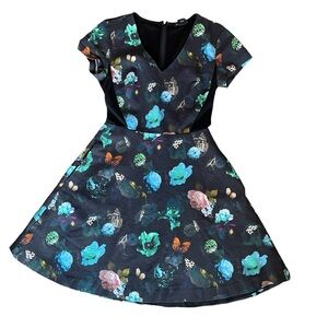 Club Monaco Aurelie Floral Fit And Flare Butterflies Dress Pockets Black Size 2